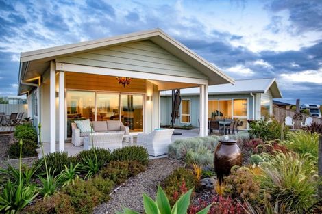 Photo of property in 59 Omega Place, Coastlands, Whakatane, 3120