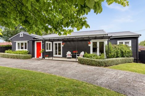 Photo of property in 60 Joll Road, Havelock North, 4130