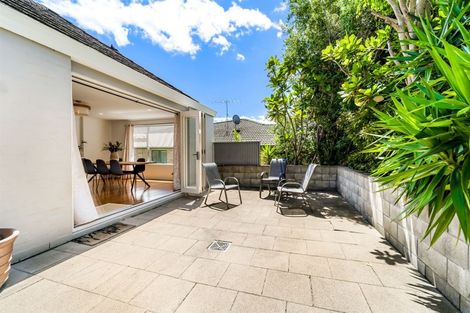 Photo of property in 22 Cascaden Road, Gulf Harbour, Whangaparaoa, 0930