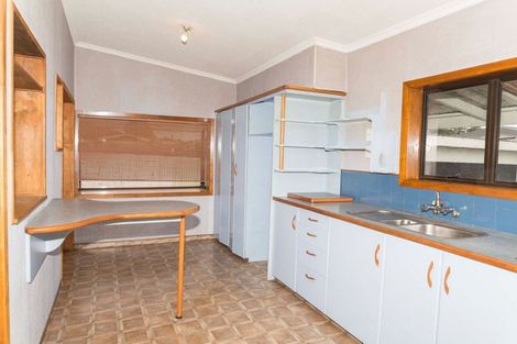 Photo of property in 11 Hunter Street, Dannevirke, 4930