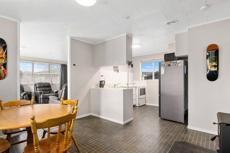 Photo of property in 37 Barnard Road, Fairy Springs, Rotorua, 3015