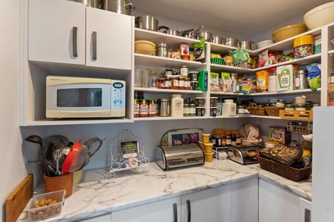 Photo of property in 8 Claremont Crescent, Amberley, 7410