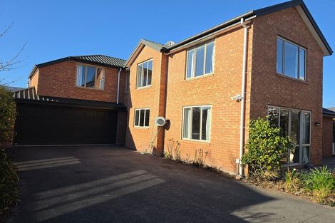 Photo of property in 135a Memorial Avenue, Burnside, Christchurch, 8053