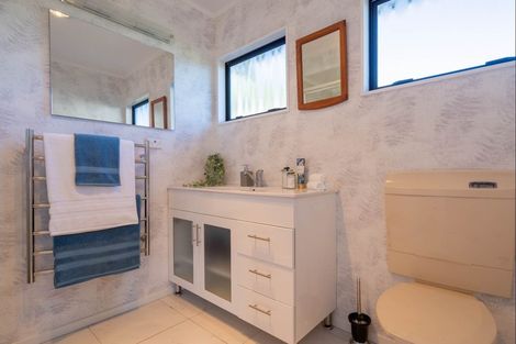 Photo of property in 11 Kea Street, Waikanae, 5036