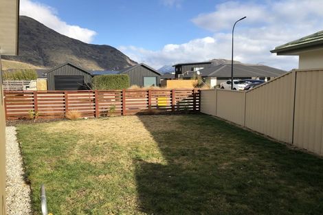 Photo of property in 3 Violet Way, Lower Shotover, Queenstown, 9304