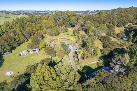 Photo of property in 341 Kanohi Road, Kaukapakapa, 0873