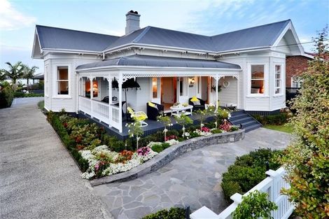 Photo of property in 17 Calliope Road, Devonport, Auckland, 0624