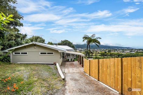 Photo of property in 4 Wairere Road, Belmont, Lower Hutt, 5010