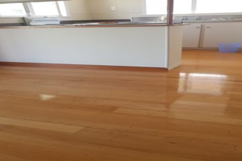 Photo of property in 28 Camellia Place, Mount Roskill, Auckland, 1041