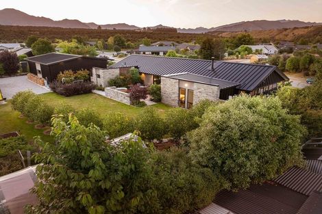 Photo of property in 3 Hikuwai Drive, Albert Town, Wanaka, 9305