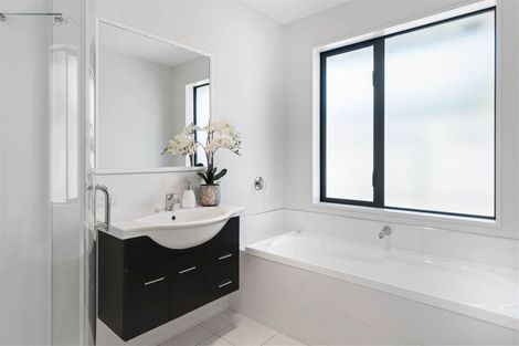 Photo of property in 8 Clematis Place, Wigram, Christchurch, 8042