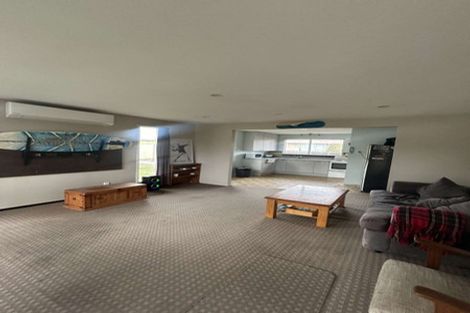 Photo of property in 2/23 Branksome Place, Parklands, Christchurch, 8083