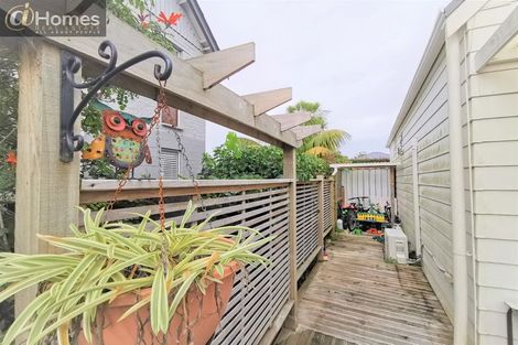 Photo of property in 4/13 Patterson Street, Sandringham, Auckland, 1041