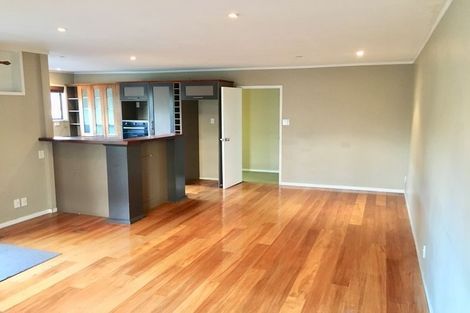 Photo of property in 77 Angelo Avenue, Howick, Auckland, 2014