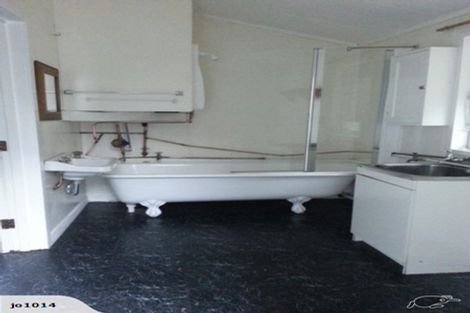 Photo of property in 120 Shakespeare Road, Bluff Hill, Napier, 4110