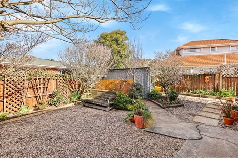 Photo of property in 3/63 Beachville Road, Redcliffs, Christchurch, 8081