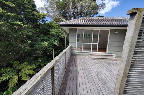 Photo of property in 32 Monarch Avenue, Hillcrest, Auckland, 0627
