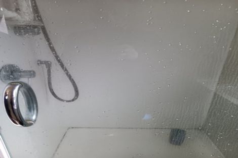 Photo of property in 22 Hawker Street, Mount Victoria, Wellington, 6011