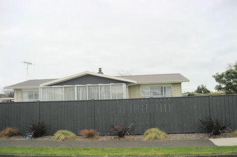 Photo of property in 5 Charles Street, Levin, 5510