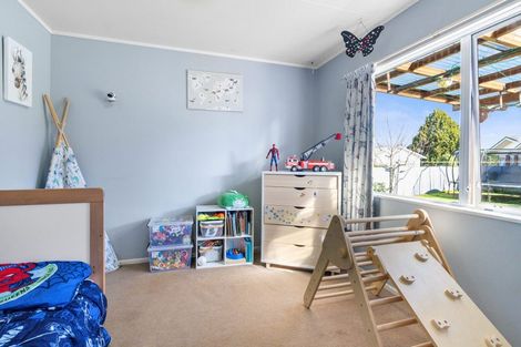 Photo of property in 11 Vincent Drive, Levin, 5510