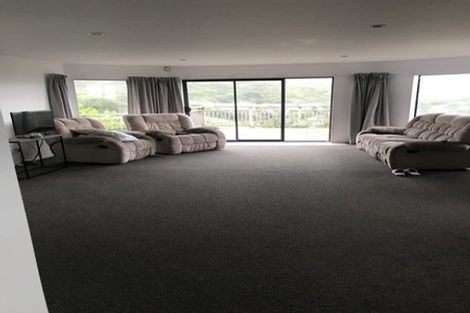 Photo of property in 19 Marjory Close, Broadmeadows, Wellington, 6035