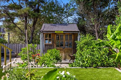 Photo of property in 20 Miraka Place, Birkenhead, Auckland, 0626