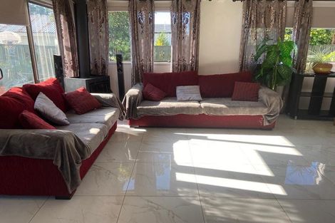 Photo of property in 1/15 Roseberry Avenue, Birkenhead, Auckland, 0626