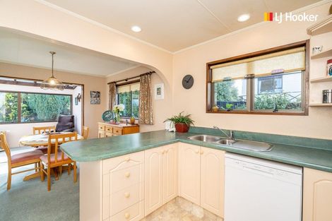 Photo of property in 16 Eastbank Street, Waverley, Dunedin, 9013
