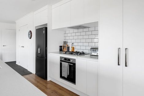 Photo of property in 411 Tuhikaramea Road, Temple View, Hamilton, 3290