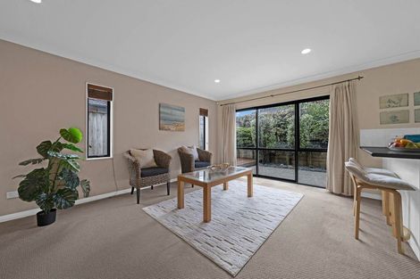 Photo of property in 11 Gordal Place, Flat Bush, Auckland, 2016