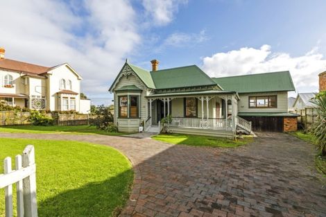 Photo of property in 159 Victoria Road, Devonport, Auckland, 0624