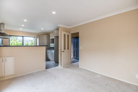 Photo of property in 68 Erlestoke Crescent, Churton Park, Wellington, 6037
