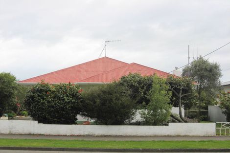 Photo of property in 25 Winchester Street, Levin, 5510