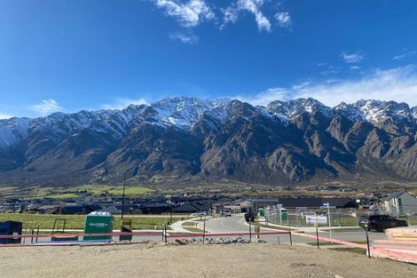 Photo of property in 6 Friesian Close, Jacks Point, 9371