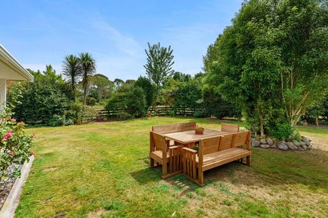 Photo of property in 40 Greenwood Boulevard, Otaki, 5512