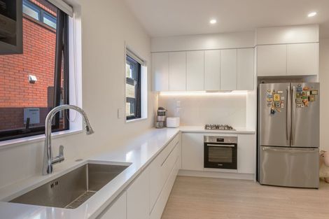 Photo of property in 12/59 Spring Street, Onehunga, Auckland, 1061