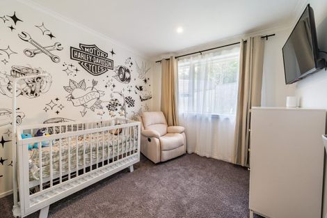 Photo of property in 69b Holland Street, Wainuiomata, Lower Hutt, 5014