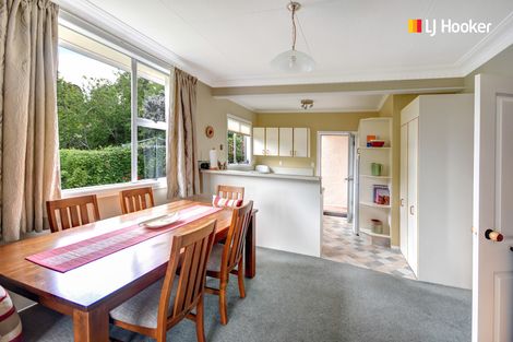 Photo of property in 22 Wharfdale Street, Macandrew Bay, Dunedin, 9014