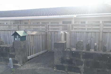 Photo of property in 2/188 Captain Springs Road, Onehunga, Auckland, 1061