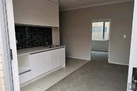 Photo of property in 17 Kira Road, Flat Bush, Auckland, 2016