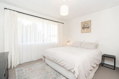 Photo of property in 8 Dunvegan Place, Dinsdale, Hamilton, 3204