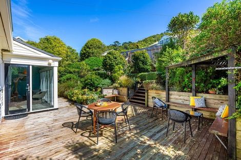 Photo of property in 8 Jalna Avenue, Khandallah, Wellington, 6035