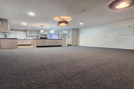 Photo of property in 14 Waimana Road, Conifer Grove, Takanini, 2112