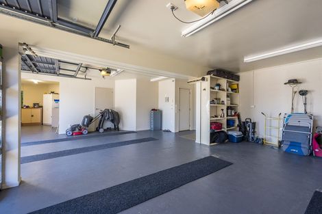 Photo of property in 379 Kapiti Road, Paraparaumu Beach, Paraparaumu, 5032