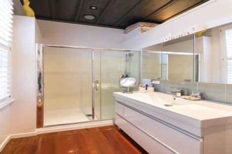 Photo of property in 7 Harbour Street, Saint Marys Bay, Auckland, 1011