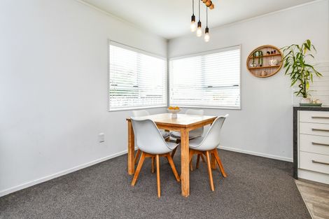 Photo of property in 6 Lorelei Place, Opaheke, Papakura, 2113
