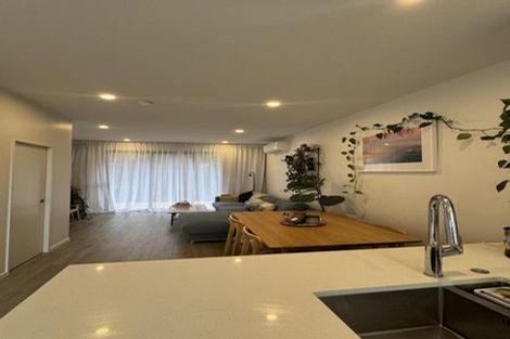 Photo of property in 4/11 Jaemont Avenue, Te Atatu South, Auckland, 0610