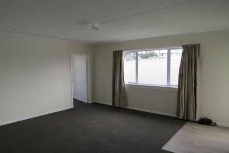 Photo of property in 26 Paritutu Road, Spotswood, New Plymouth, 4310