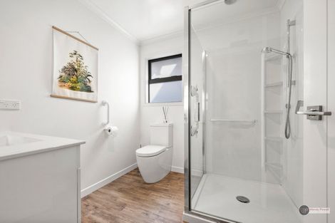 Photo of property in 1a Hay Street, Ebdentown, Upper Hutt, 5018