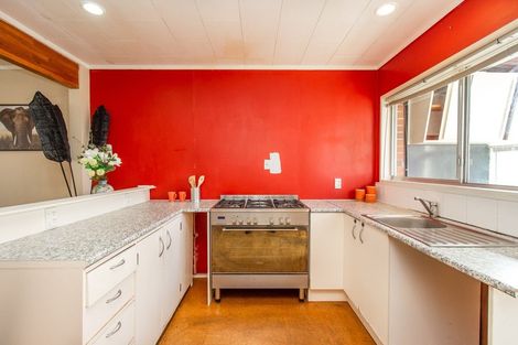 Photo of property in 3/37 Seddon Street, Glenholme, Rotorua, 3010